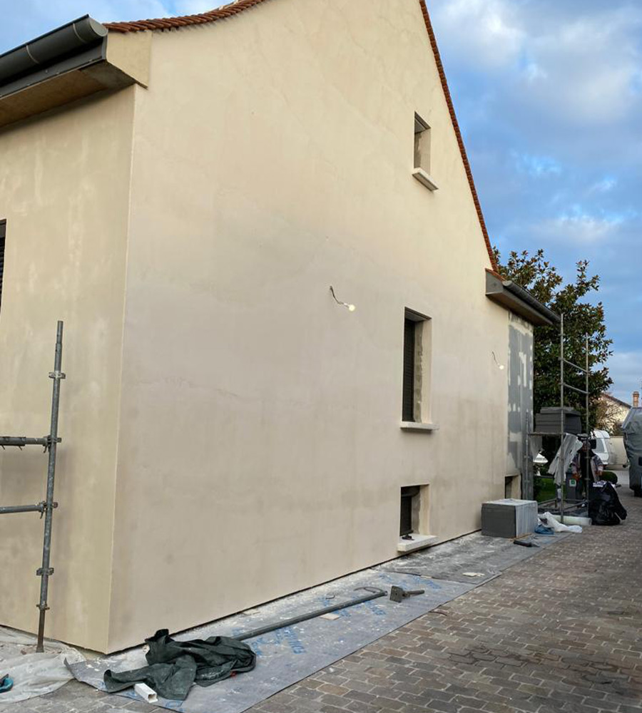 Ravalement de façade et peinture à Bois-Colombes (92270) - Couvreur Aleksandrovi dans les Hauts de Seine 92